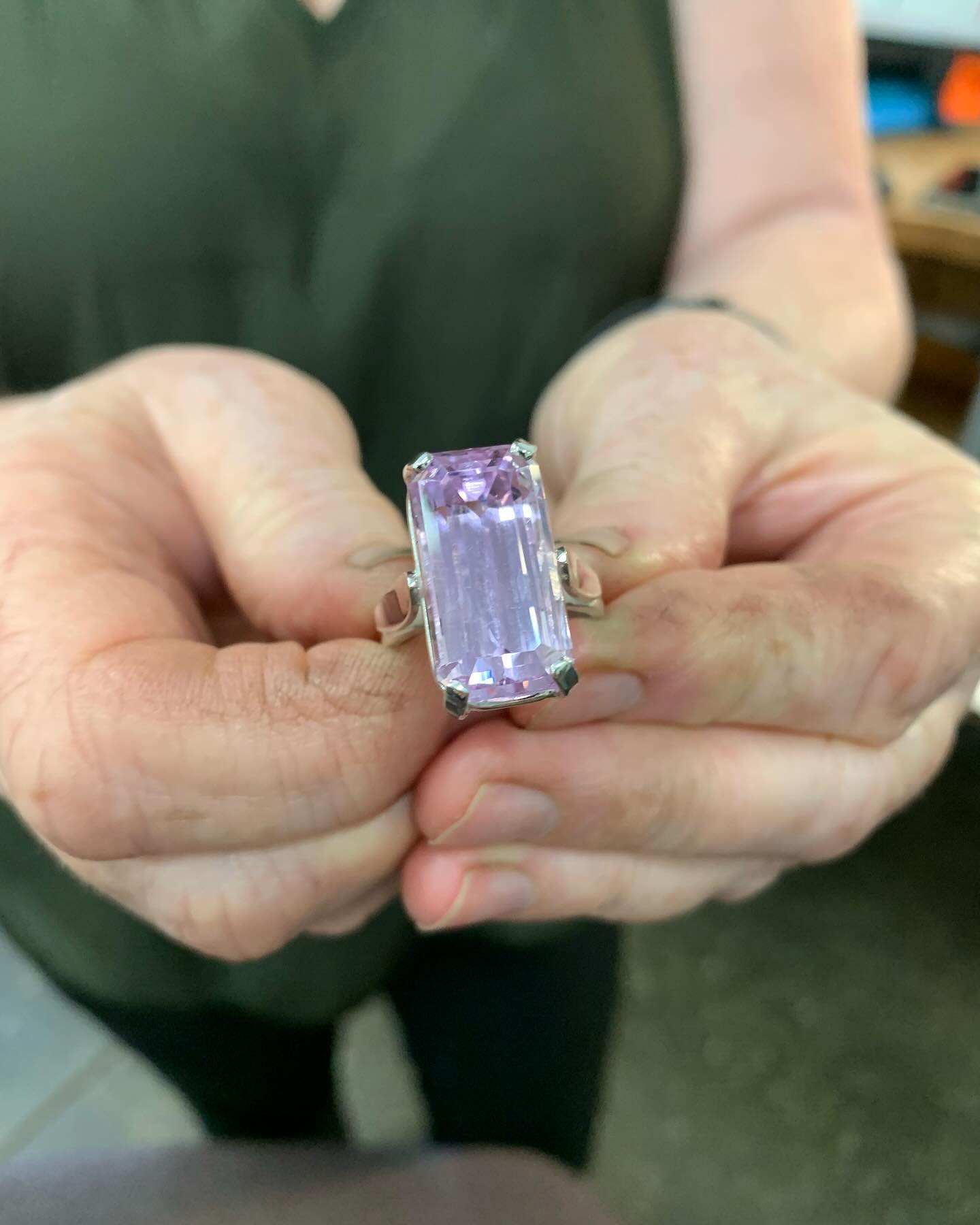 Stunning rectangle silver and gem ring made by advanced student.
#handmadejewelry #sterlingsilverjewelry #jewelleryclasses